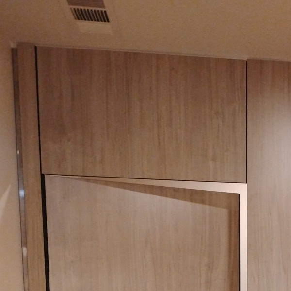 Transom panels above doors