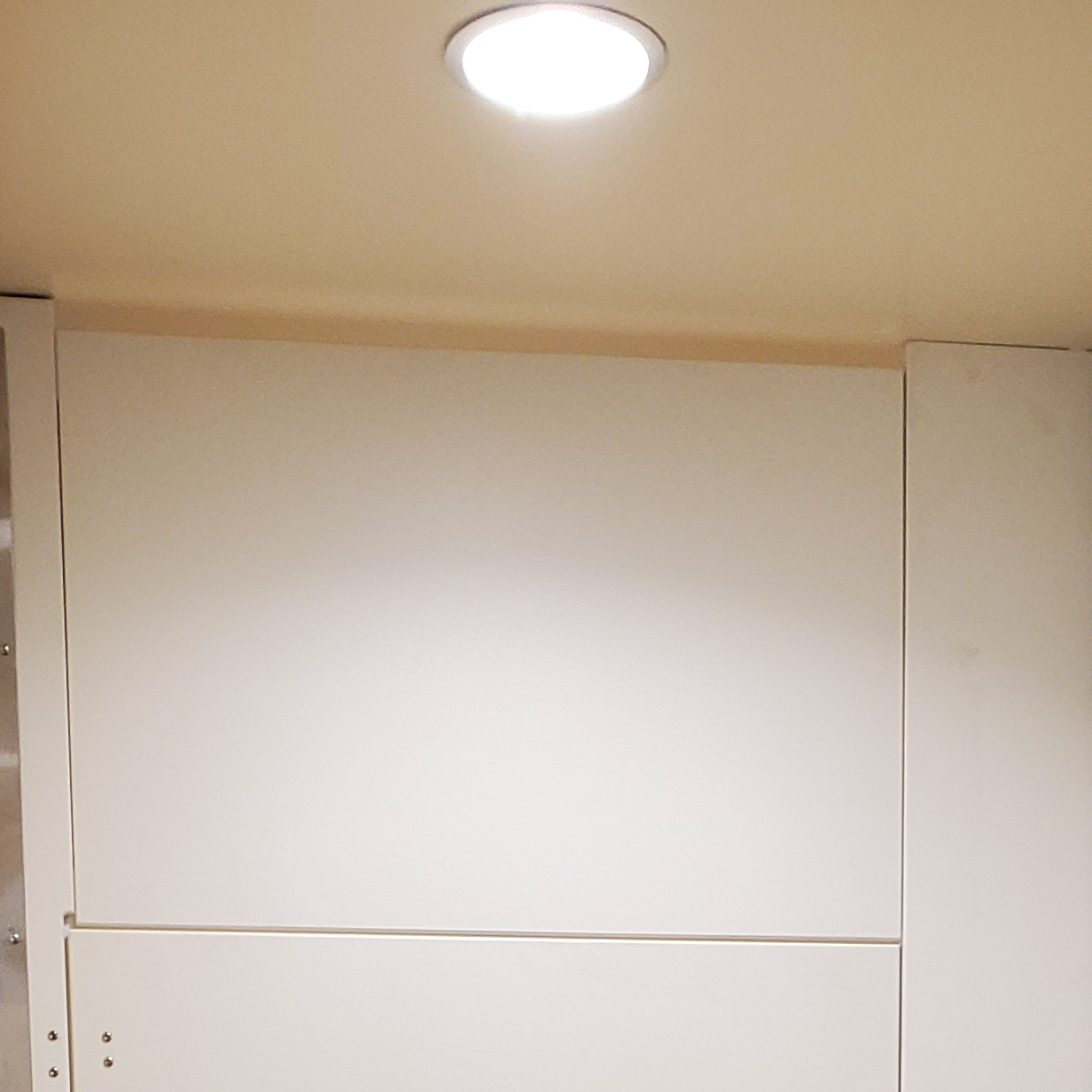 Solid plastic transom panels